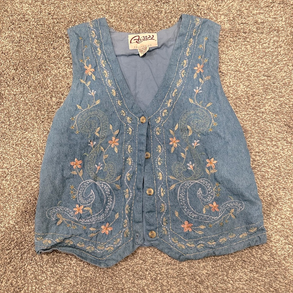 Flowery Printed Vest, size medium